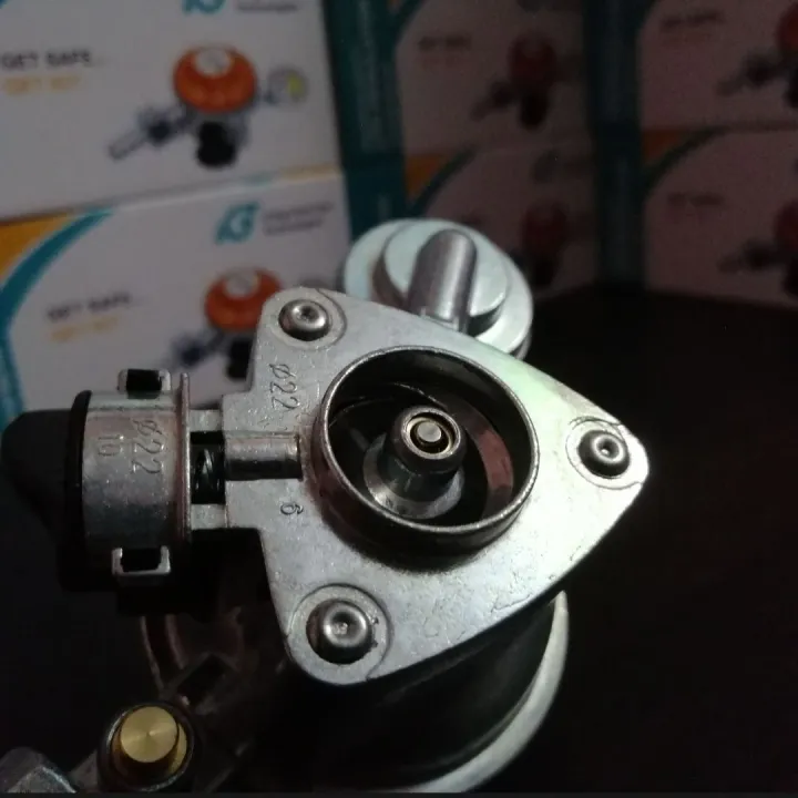 Denmark%20High-Quality%20Lpg%20Gas%20Regulators%20Protection%20Devices%20-%20Ensure%20Safe%20And%20Efficient%20Gas%20Usage%20It's%20(5%20Year%20Warranty)%20With%201/2%20Inches%20long%205%20fit%20Soft%20&%20Clear%20PVC%20Tubing%20Hose%20Pipe%20-%20Image%204