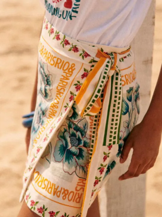 Summer%20New%20Fashion%20Women's%20Beach%20Style%20Short%20Skirt%20Printed%20Retro%20Vacation%20Style%20Covering%20Casual%20%20Elegant%20Half%20Skirt%20-%20Image%205