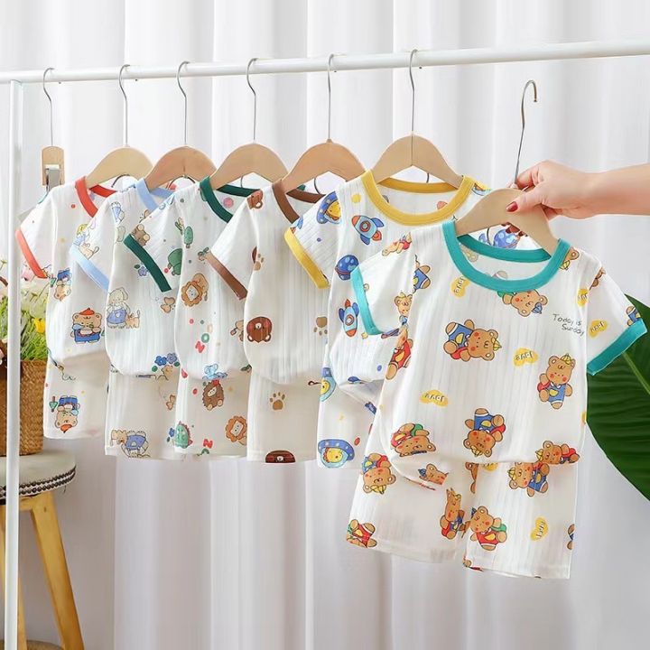 Short%20sleeve%20sets%20and%20bamboo%20fiber%20shorts%20for%20boys%20and%20girls%20-%20Image%202