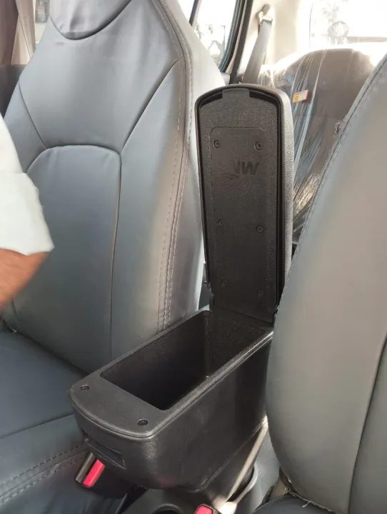 Suzuki%20New%20Cultus%202017-2023%20Arm%20Rest%20Console%20genuine%20fitting%20-%20Image%203