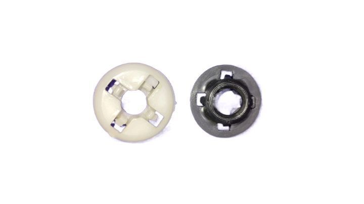 Car%20Bonnet%20Stand%20Hood%20Clip%201pis%20-%20Image%203