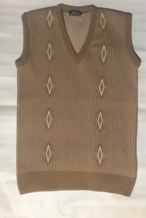 Sleeveless%20sweaters%20for%20men%20pure%20wool%20-%20Image%203
