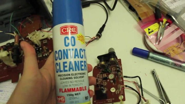 CRC%20co%20contact%20cleaner%20350g.%20-%20Image%207