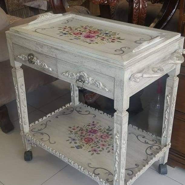 Beautiful tea trolleys, good quality price