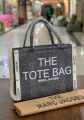The Tote bag Marc Jacobs with huge capacity. 