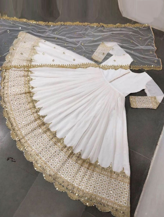 Heavy%20Sequence%20Embroidered%20Daman%20and%20Sleeves%20full%20long%20Length%20Maxi%20with%20Sequence%20Emb%20Dupatta%203PCs%20-%20Image%205