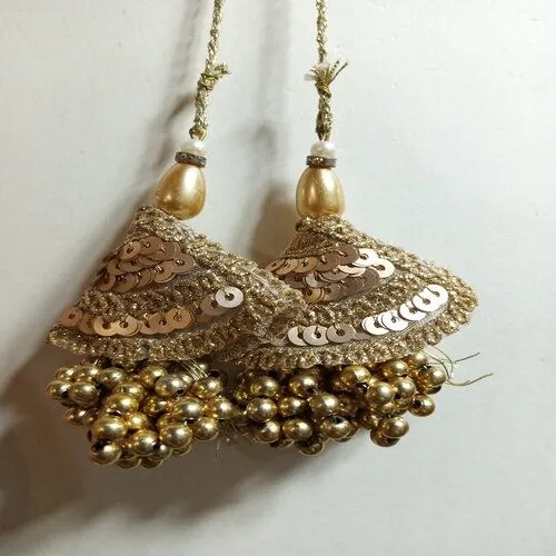 Golden%20colour%20tassels%20for%20sale%20in%20very%20reasonable%20price%20-%20Image%202