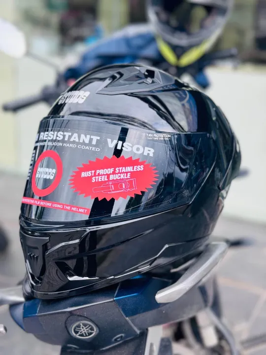Studds%20Raider%20%20Helmet%20-%20Image%205