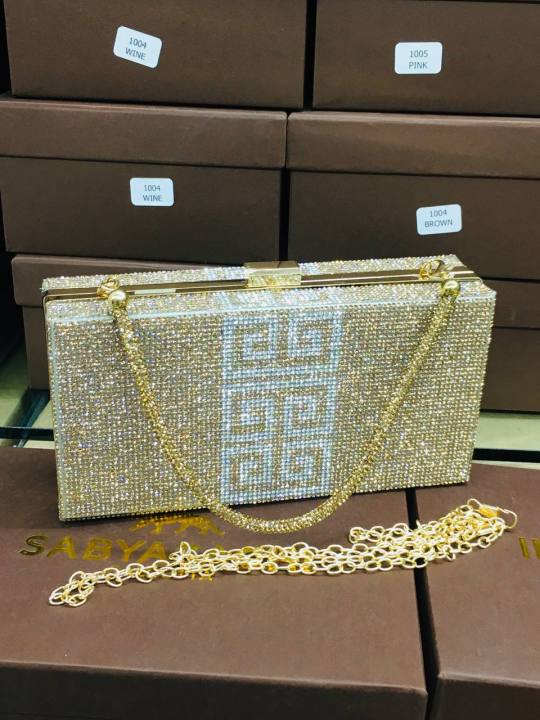 Party%20Clutch%20with%20long%20belt%20premium%20Quality%20bag%20-%20Image%203