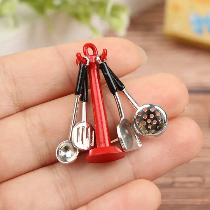 1Pcs/1Set%20Kids%20Toys%201:12%20Dollhouse%20Miniature%20Soup%20Pot%20Spoon%20Pan%20Kettle%20Model%20Kitchen%20Cookware%20Accessories%20DIY%20Decoration%20-%20Image%203