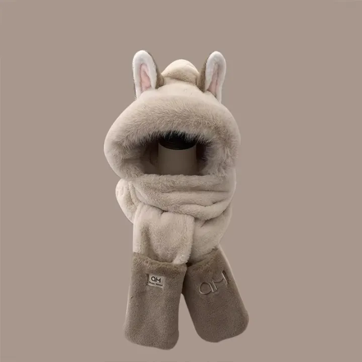 Winter%20New%20Outdoor%20Fox%20Warm%20Ear%20Protection%20Scarf,%20Furry%20and%20Fashionable%20One-Piece%20Plush%20Hat%20-%20Image%202