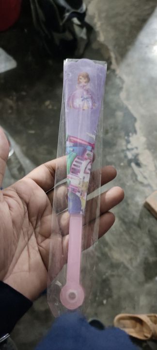 “Princess Cartoon Hand Fan for Kids” | Daraz.pk