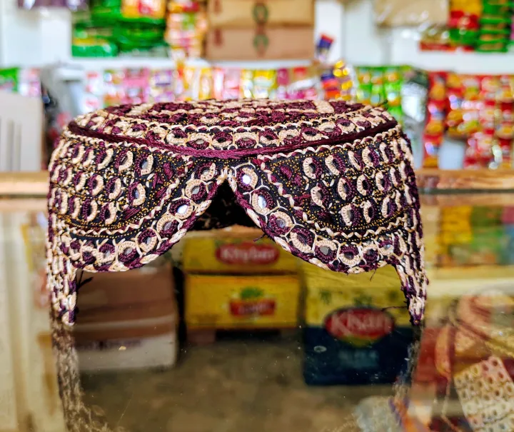 Handmade%20Traditional%20%20Two%20Colour%20Sindhi%20Cap%20made%20in%20Commando%20CTC%20&%20Mirror%20-%20Image%206