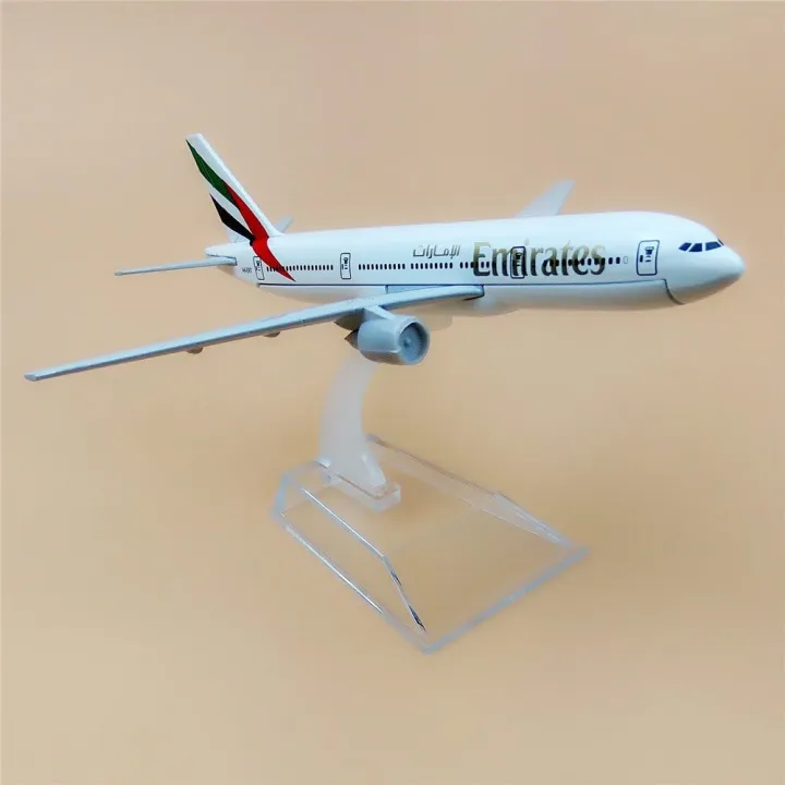 Emirates%20Boeing%20777%20Small%20Metal%20Airplane%20Model%20(16cm)%20aircraft%20model%20Airline%20%20Model%20for%20home%20office%20and%20home%20decoration%20-%20Image%205
