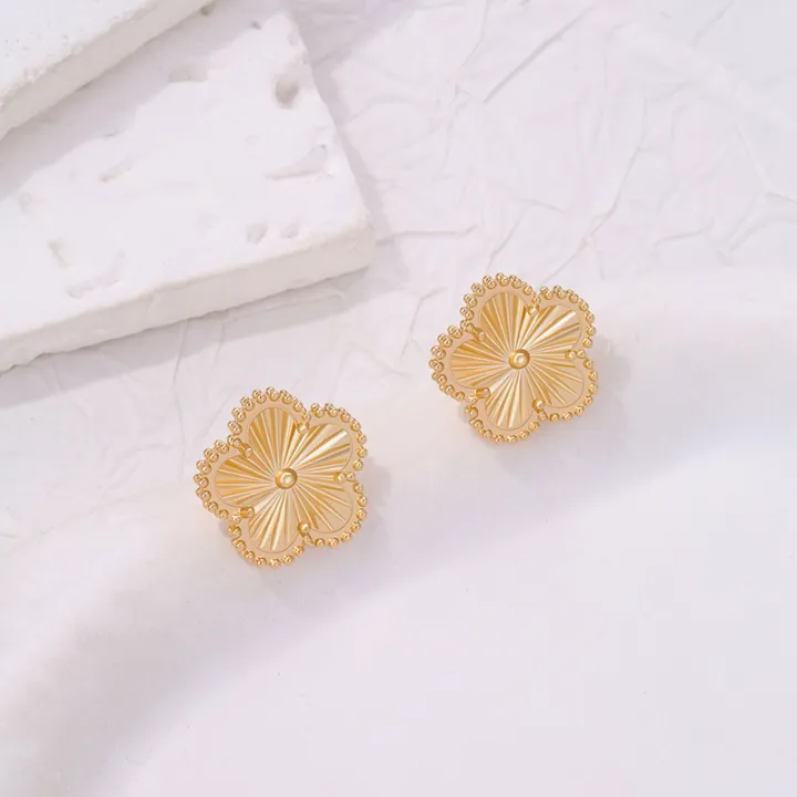 High%20Quality%20Stainless%20Steel%20Golden%20Five%20Leaf%20Flower%20Stud%20Earrings%20for%20Women%20Girls%20Fashion%20Waterproof%20Lucky%20Clover%20Jewelry%20Gifts%20-%20Image%205