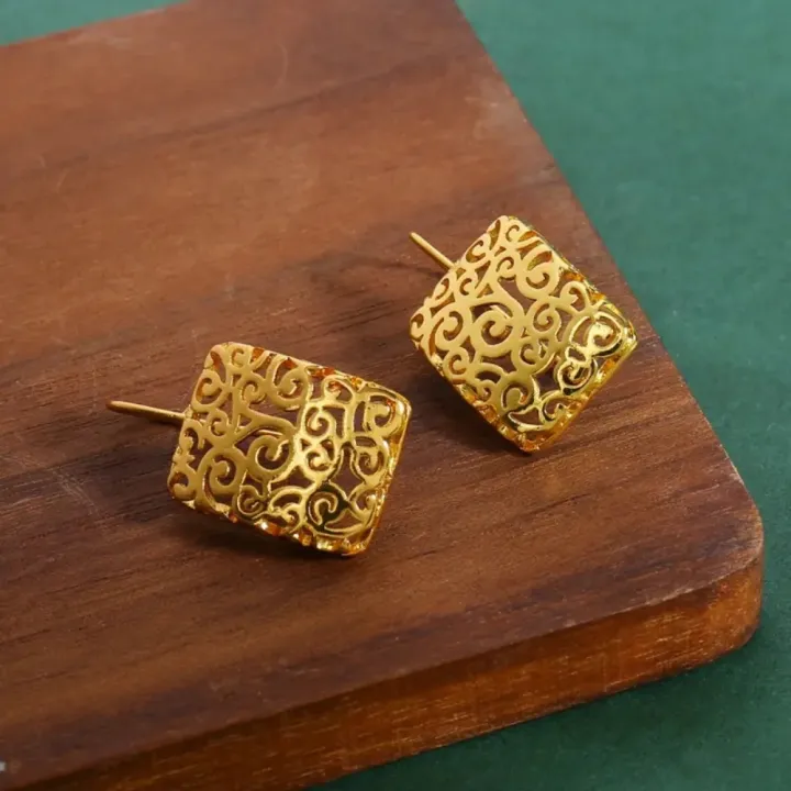 Sterling%20Silver%20Filigree%20Earrings%20%20Intricate%20Cut%20Out%20Design%20Hypoallergenic%20Durable%20Gift%20for%20Mother%20Anniversary%20Birthday%20-%20Image%203