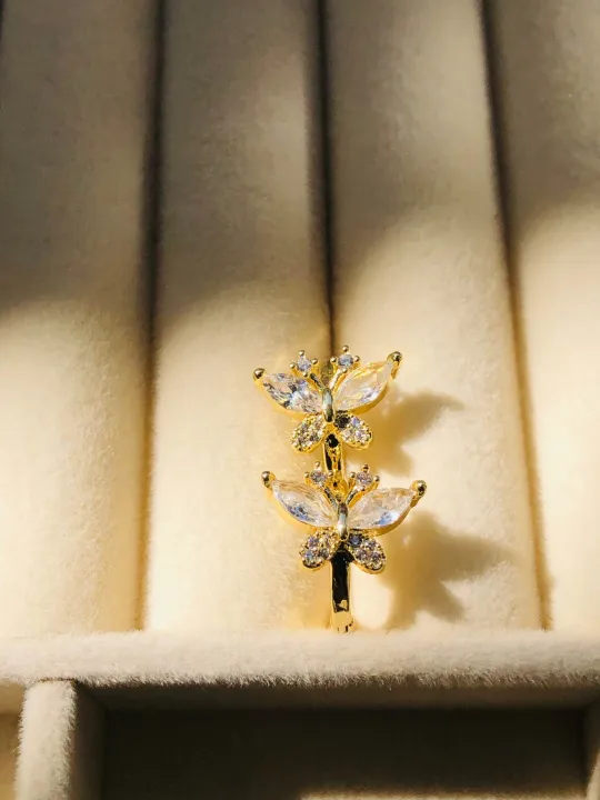 Sparkle%20Roniya%20Stainless%20Julie%20Earring%20-%20Image%202