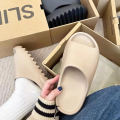 Hot Coconut Slippers Cloud Thick-soled Sandals Summer Fashion Soft Bottom Beach Men Slippers Women's Sandals EVA Slides.