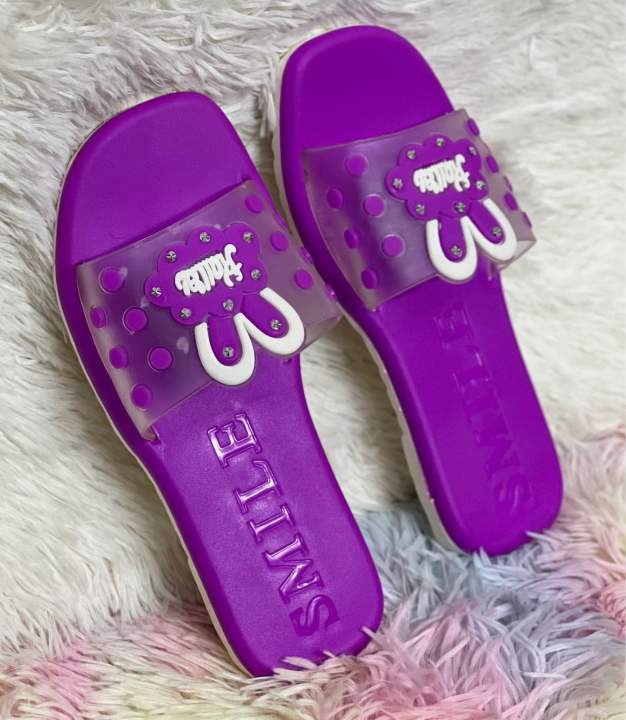 New%20Cute%20Design%20Silicone%20Upper%20Flat%20Slipper%20Sandals%20for%20Girls%20&%20Womens%20-%20Image%207