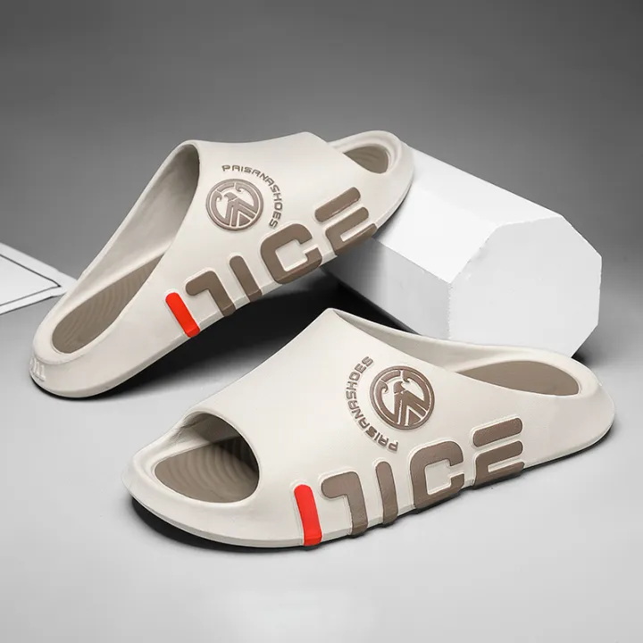 Men's Slippers Summer new Soft Sole Comfortable Sandals Outdoor Waterproof Anti slip Beach Shoes Youth Fashion Casual Slippers