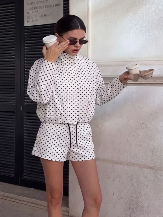 Womens%20Polka%20Dot%202%20Piece%20Set%20Casual%20Stand%20Collar%20Long%20Sleeve%20Crop%20Top%20And%20High%20Waist%20Shorts%20Outfit%20Spring%20Fashion%20Streetwear%20-%20Image%202