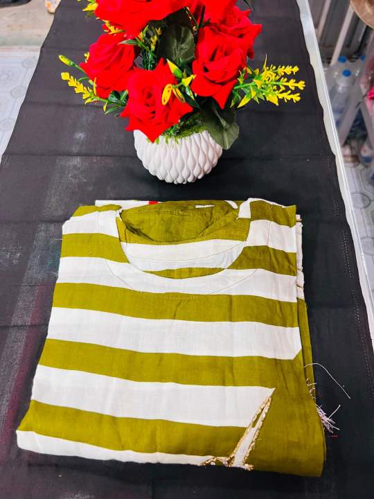 Exclusive%20high%20quality%20curcupi%20malai%20two%20piece%20for%20women%20-%20Image%202