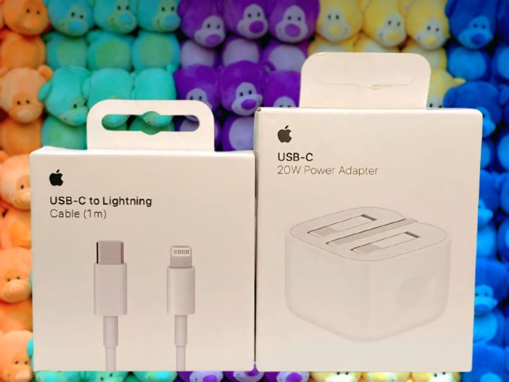 USB-C%2020W%20Power%20Adaptor%20iPhone%20-%20Image%204