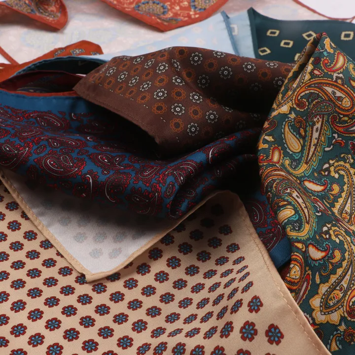 Men's%20Suit%20Pocket%20Scarf%20Chest%20Yanhui%20Dress%20Retro%20Printing%20British%20Simple%20Pattern%20Business%20Tie%20Wedding%20Decoration%20-%20Image%203