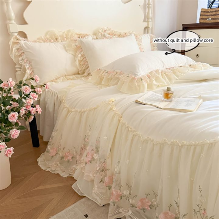 3pcs%20Korean%20style%20Duvet%20Cover%20Set%20(1*Duvet%20Cover%20+%202*Pillowcase,%20Without%20Core),%20Lace%20embroidery%20Bedding%20Set%20-%20Image%206