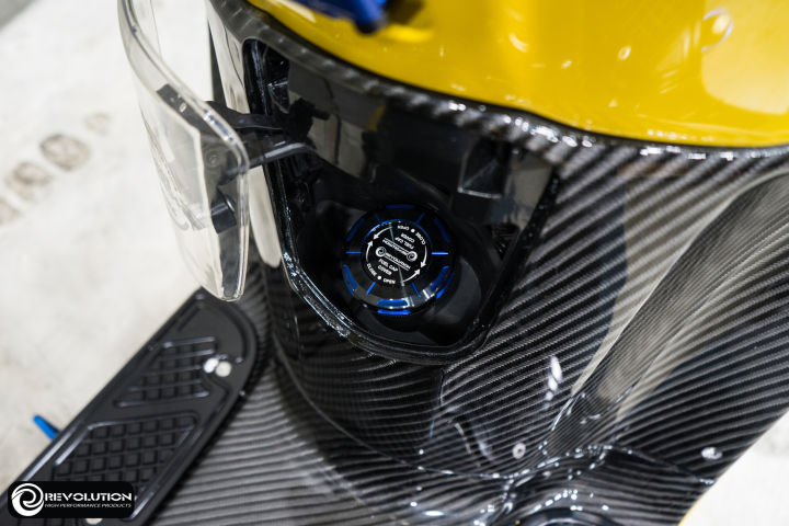Tank%20cover%20+%202-Tone%20revolution%20lead125/Giorno%20+/forza350%20CNC%20Giorno%20125%20/%20Forza%20350/lead%20125%20-%20Image%203