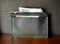 Geniune leather men's purse wallet for men Bi fold mini fashion wallet. 