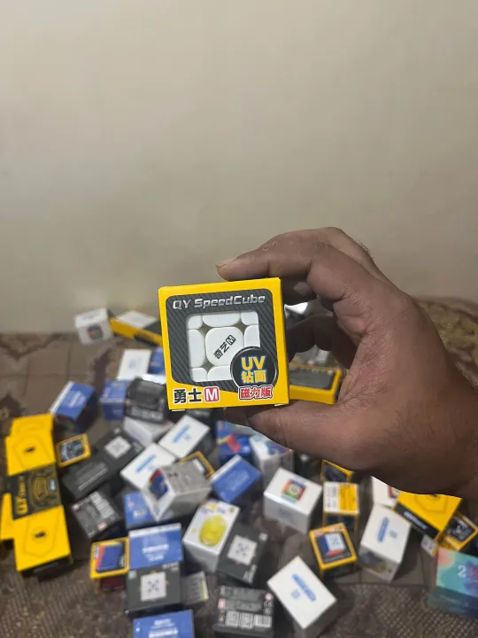 Qiyi%20Warrior%203x3x3%20Magnetic%20UV%20coating%20Rubik%E2%80%99s%20Cube%20best%20choice%20smooth%20cube%20puzzle%20bazaar%20Bangladesh%20-%20Image%204