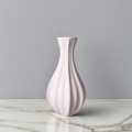 Home decorative vase 17 cm long.