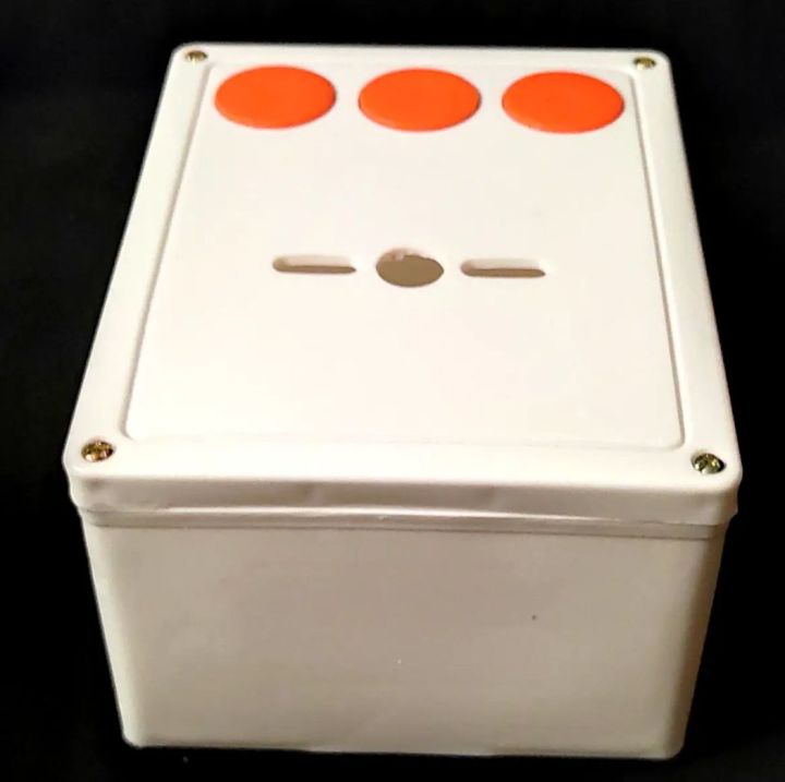 Electrical%20Change%20Over%20Switch%20Box%20Changeover%20Box%20High%20Quality%20Wall%20Mounted%20Open%20Box%20-%20Image%204