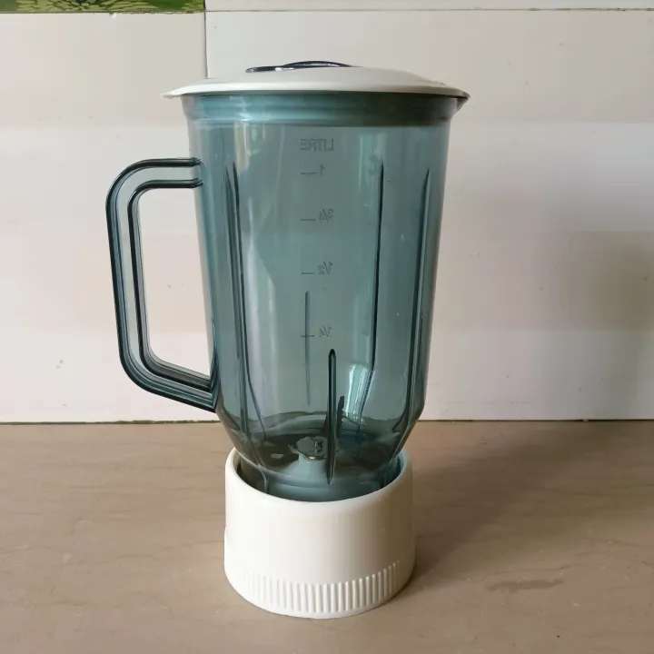 Nati-onal%20&%20Pana-sonic%20Juicer%20Machine%20Jug%201%20Liter%20PC%20Plastic%20Jug%20with%20Sharp%20Blade%20Base%20Easily%20Fitted%20to%20Nati-onal%20&%20Pana-sonic%20Juicer%20Machine%20-%20Image%204