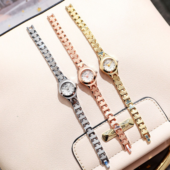 【New Trend】Women's small exquisite Arabic numerals small dial steel strap quartz watch suitable for Halloween gifts, daily wear and so on.