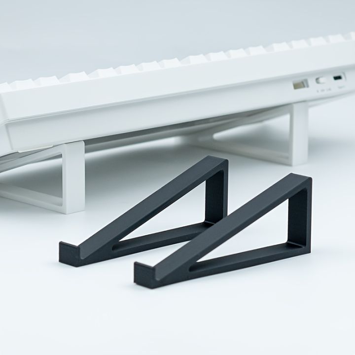 Keyboard%20Elevated%20Stand,%20Simple%20Monitor%20Stand,%20Raised%20Keyboard%20Angle,%20Comfortable%20Typing,%20No%20Sliding%20Pad%20Design%20-%20Image%202