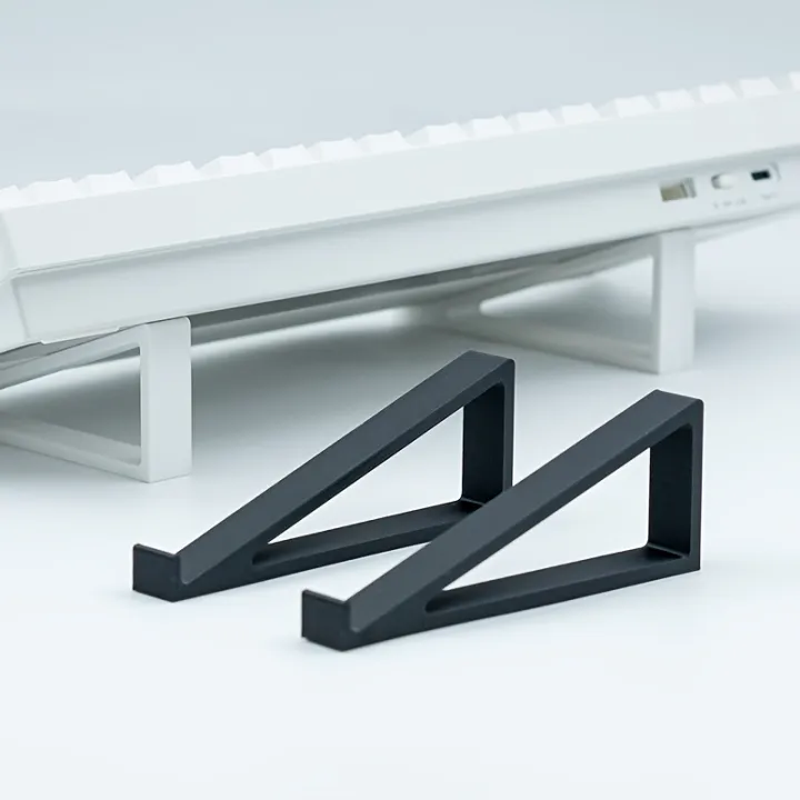 Keyboard%20Elevated%20Stand,%20Simple%20Monitor%20Stand,%20Raised%20Keyboard%20Angle,%20Comfortable%20Typing,%20No%20Sliding%20Pad%20Design%20-%20Image%202