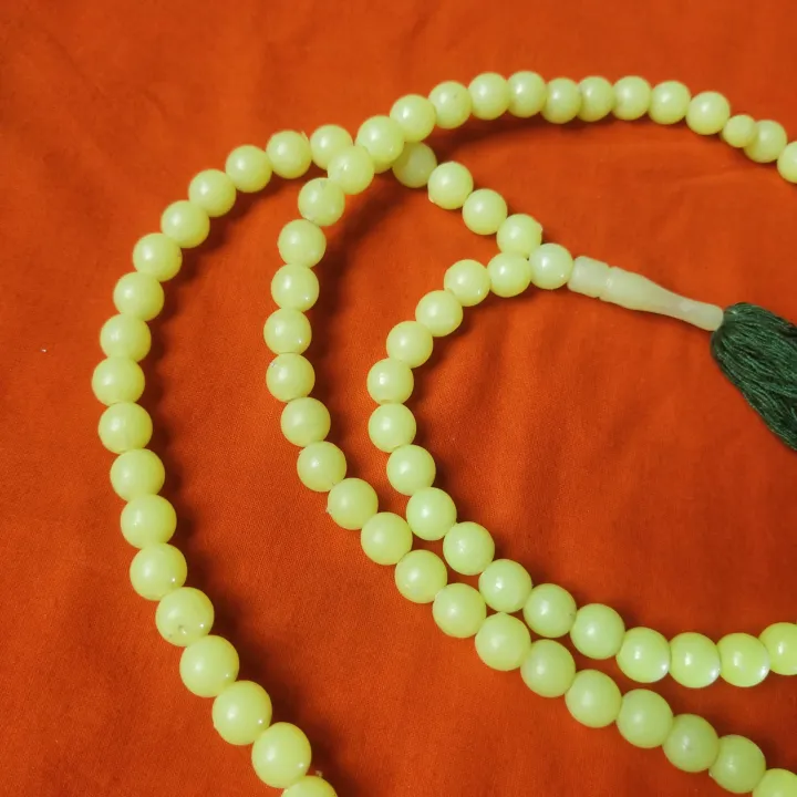 TOSBI%20-%20High%20Quality%20Plastic's%20White%20Color%20Tasbih%20-%20100%20Dana%20-%201%20ps%20-%20Image%203