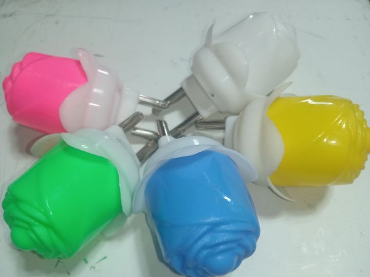 Zero%20bulb%20pack%20of%2005%20pieces,%20two%20pin%20plug,%20alternative%20to%20zero%20watt%20bulb,%20night%20decation%20bulb%20-%20Image%202