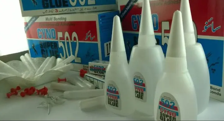 Cyno%20502%20Super%20Glue%20Elfy%2050%20Gram%20Full%20box%20of%2010%20Pcs%20(50%20Gram%20x%2010%20Pcs%20)%20Quick%20dry%20best%20product%20%D8%AC%D9%88%DA%91%DB%92%20%DB%81%D8%B1%20%DA%86%DB%8C%D8%B2%20%D9%85%D8%B6%D8%A8%D9%88%D8%B7%DB%8C%20%D8%B3%DB%92%20-%20Image%202