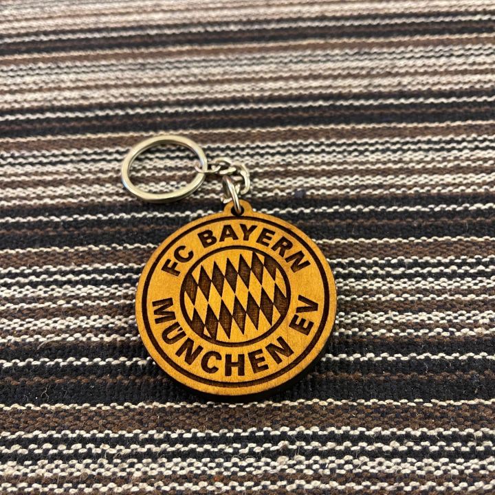 FC Bayern Munich - Football Club - Big Size - Wooden Keyholder / Keychain / Keyring - Nepal / Nepali / Nepalese