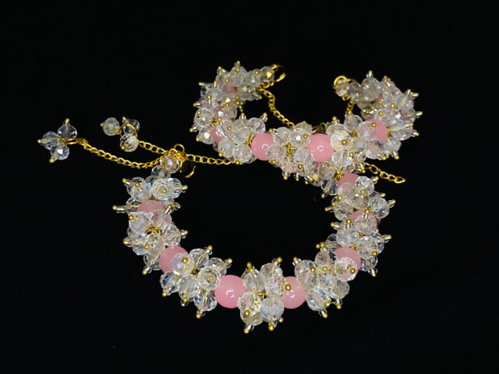 Floral%20jewelry%20set%20%7C%20floral%20Gajra%20%7C%20pearl%20Bracelet%20for%20girls%20$%20Women%20%7C%20Crystal%20bead%20bracelet%20%7C%20Mandhi%20jewelry%20set%20%7C%20HZ%20jewelry%20%7C%201%20piece%20price%20800%20-%20Image%208