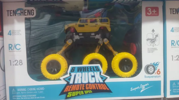 Off%20Road%20Car,6%20Wheel%20Rubber%20Tyre%20Remote%20Control%20,Rechargeable%20Battery%20-%20Image%202