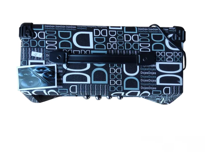 Peavey%20Guitar%20Amplifier%20-%20Image%203