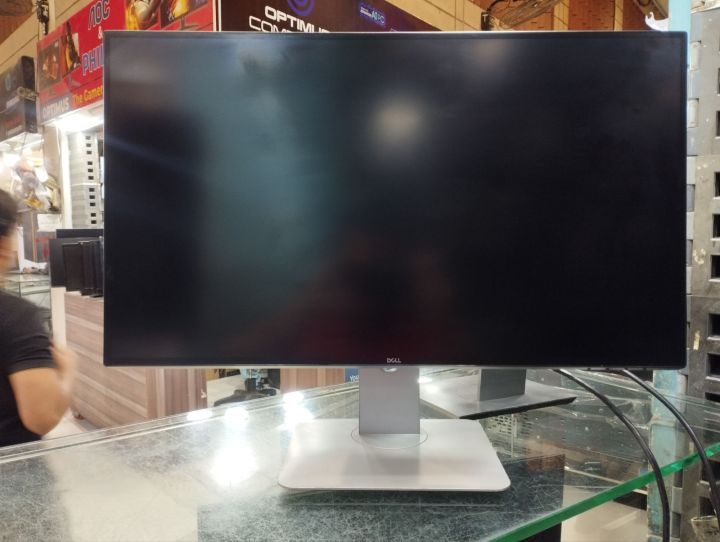25 inch Dell 2k ips LED Monitor