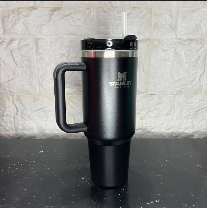 Stanley Quencher H2.0 FlowState™ Tumbler 1.8L – Durable, Insulated, and Eco-Friendly