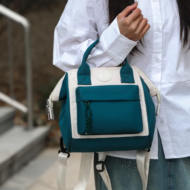 Fashionable%20Commuter%20Crossbody%20Bag%20Mobile%20Phone%20Bag%20Lightweight%20Multi-Functional%20Chest%20Bag%20Large%20Capacity%20Wear-Resistant%20Waterproof%20Shoulder%20Bag%20Multi-Functional%20Backpack%20-%20Image%205