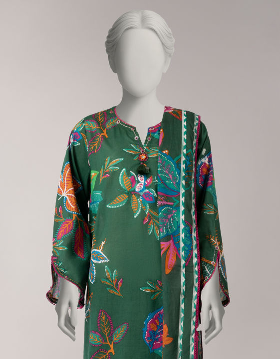 Junaid%20Jamshed%20Unstitched%202%20Piece%20Shirt%20And%20Dupatta%20Multicolor%20Lawn%20Printed%20-%20Designcode:%20Jds-26-1236%20Tropical-2%20-Collection:%20Spring%20Vol%201%202026%20-%20Image%204