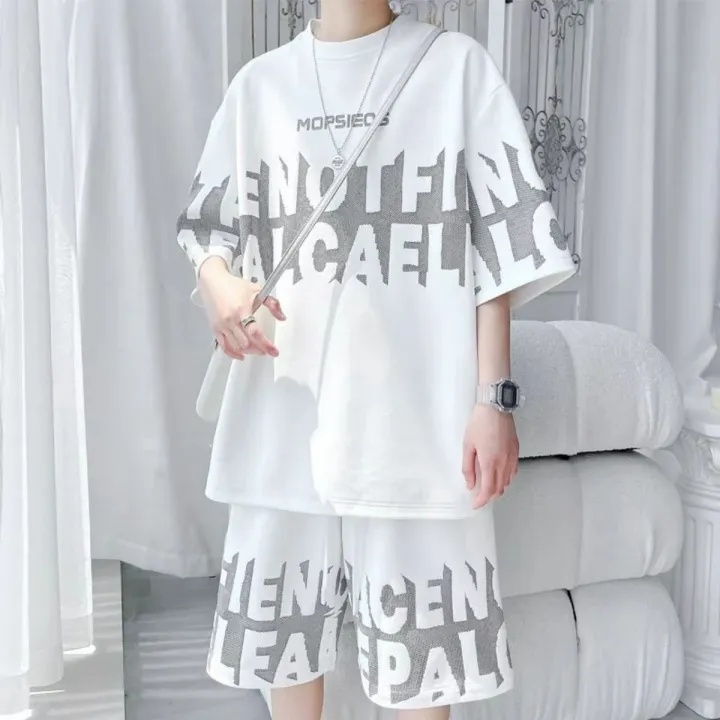 Men's%20fashion%20personality%20letter%20printed%20short%20sleeved%20shorts%20two-piece%20set%20outdoor%20sports%20breathable%20T-shirt%20set%20-%20Image%205